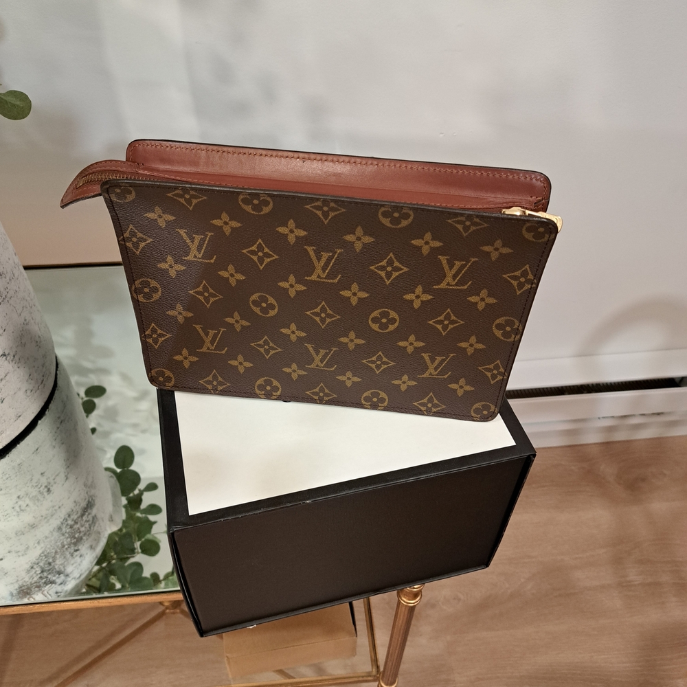 Louis Vuitton Monogram Toiletry Bag in Brown